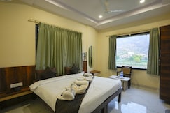 SAKAAR HRIDAYANGAN ABODE