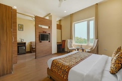 Pax Hotel Welcome Inn (Opp. Railway Station) 1.5 Km from Golden Temple, Amritsar