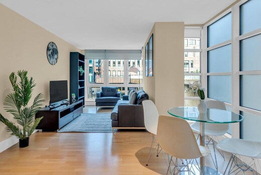 Blackfriars One Bed Apartment by MySquare