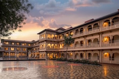 Gateway Kandla Gandhidham, Dwarka