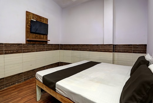 Hotel O by OYO Laveena