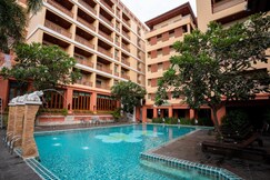Sunday Chateau En Ville - Pattaya, Pattaya