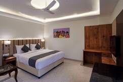 Hotel O Collection O Sg Inn, Greater Noida