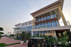 Vbrance - Luxury Boutique Hotel Near Niladri Beach, Puri