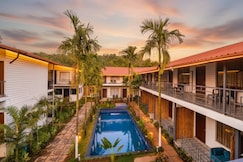 FabHotel Morjim Bliss, Goa