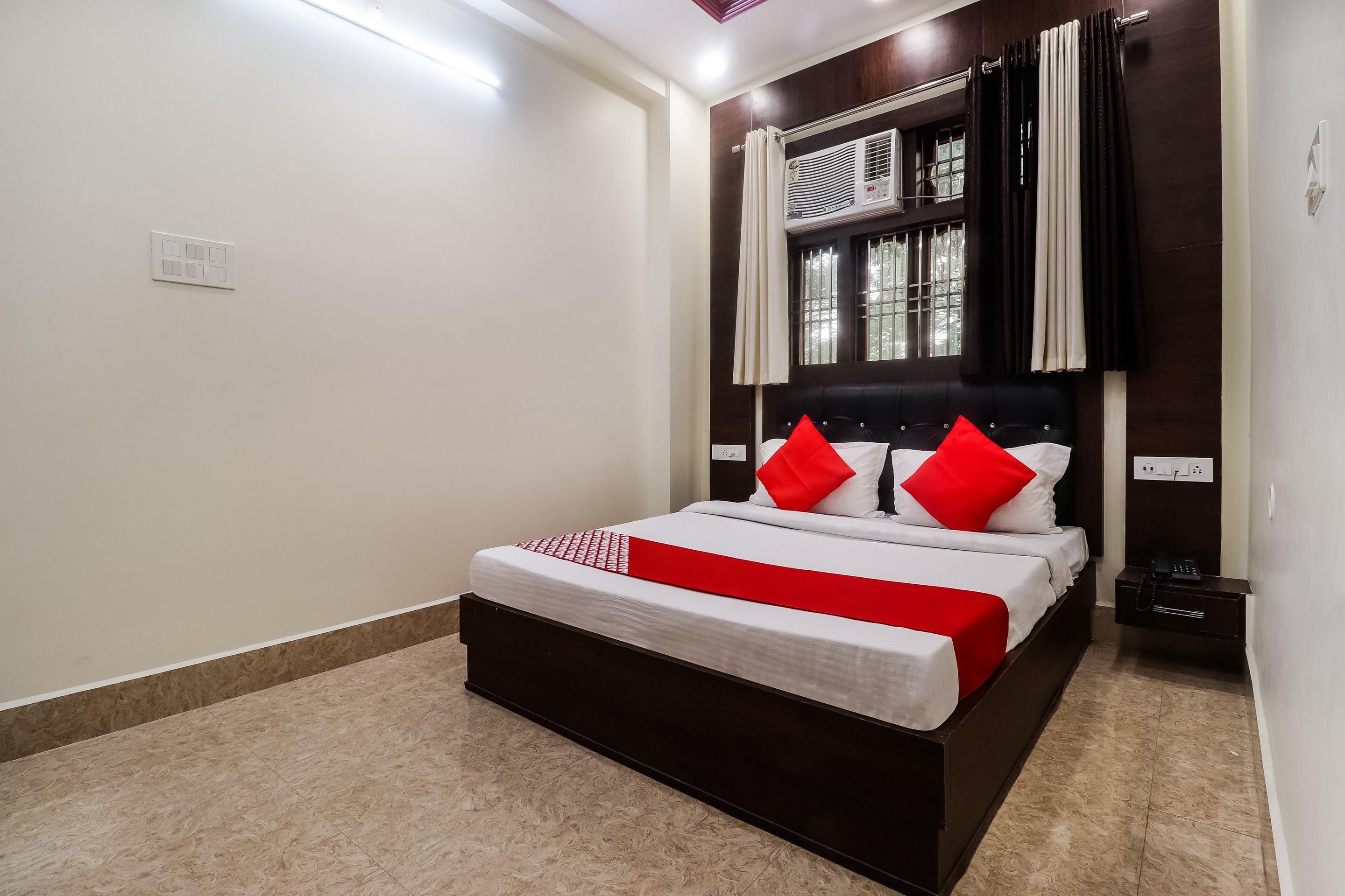 Hotel O Ludhiana Junction Formerly Hotel Act - Tap to explore photos