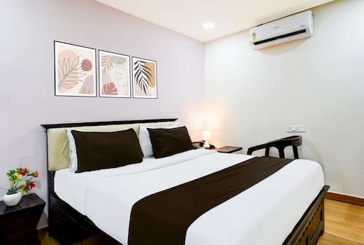 Super Townhouse Gachibowli Near Gopichand Academy