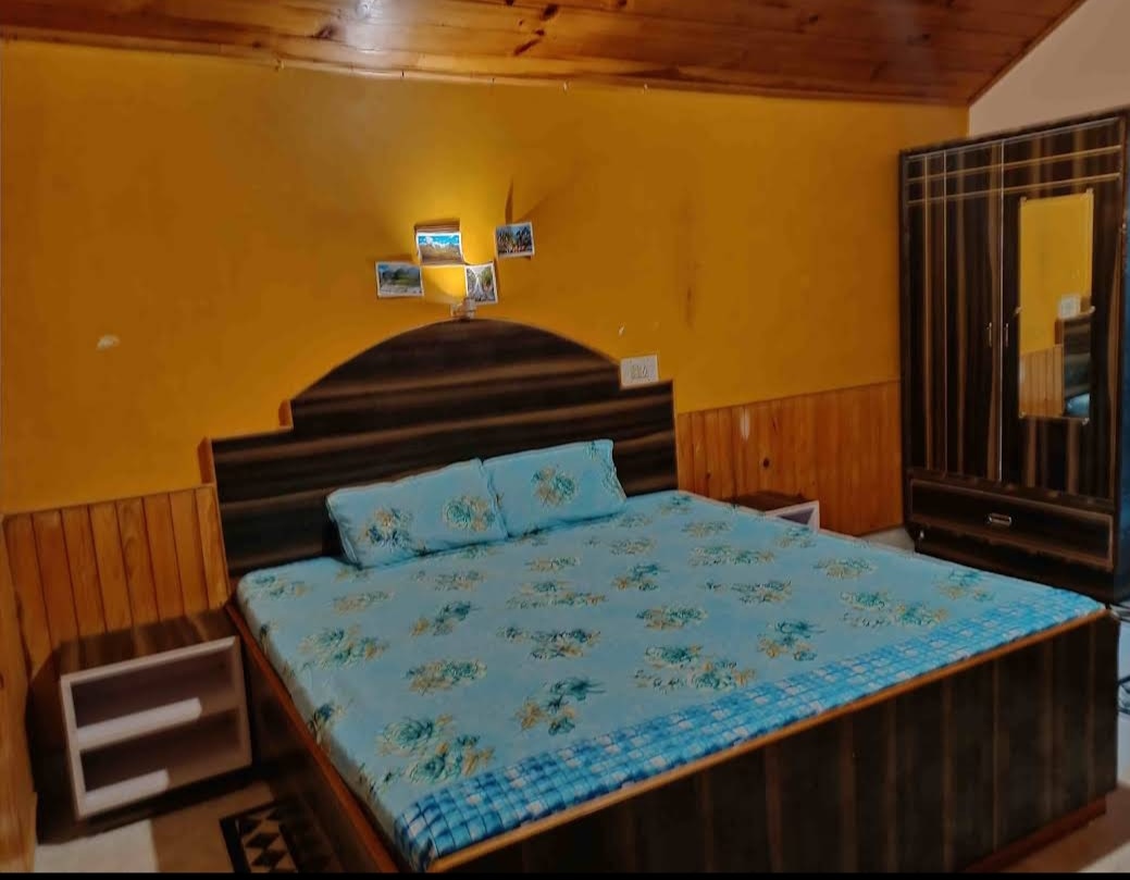 Parvati house Dharamkot (Mcleod Ganj) - Tap to explore photos
