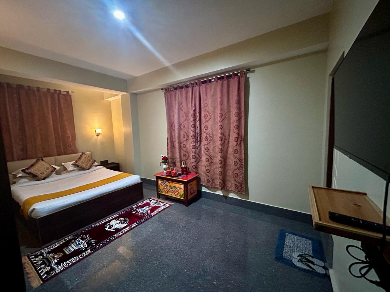 Khimsa Lodge Ralong Road Ravangla South Sikkim - Tap to explore photos