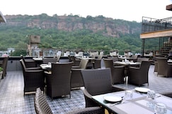 Hotel Gold- Inn, Gwalior