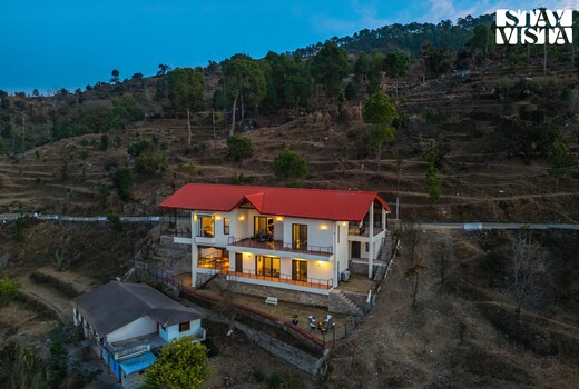 StayVista at Amulyam villa