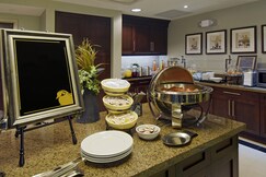 Homewood Suites by Hilton Toronto-Markham, Grey