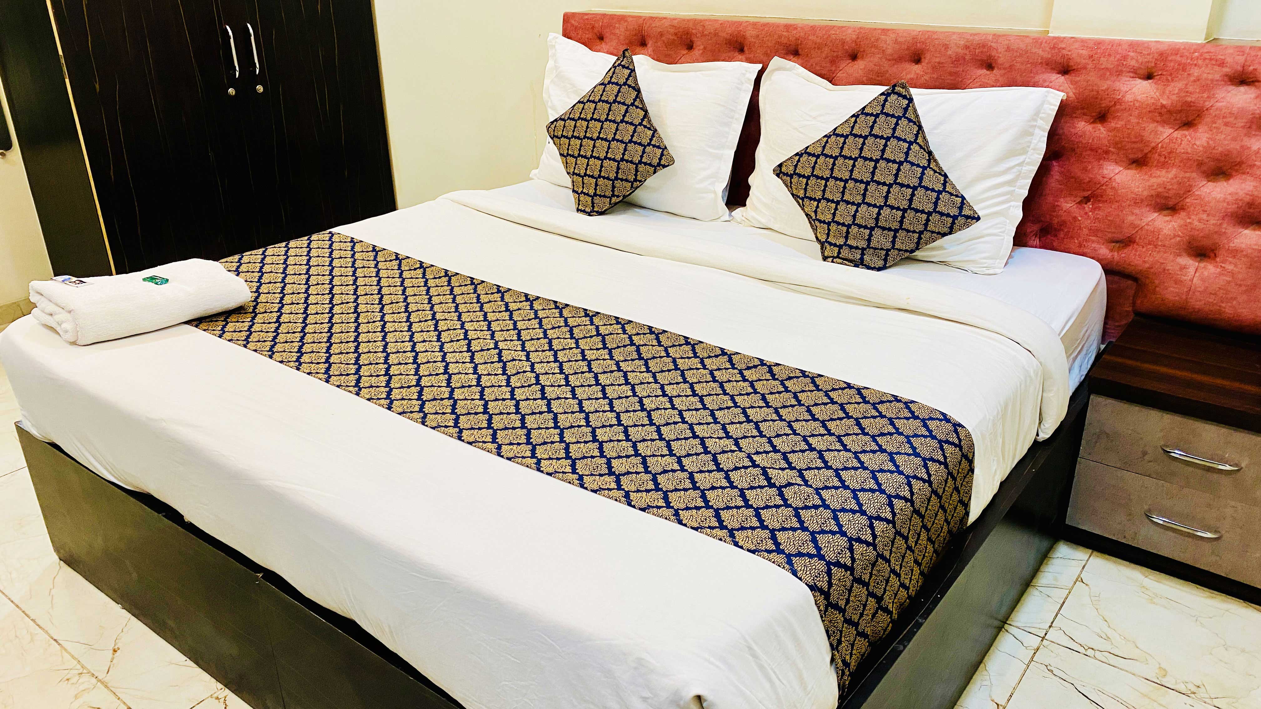 Hotel Mura Indore - Tap to explore photos