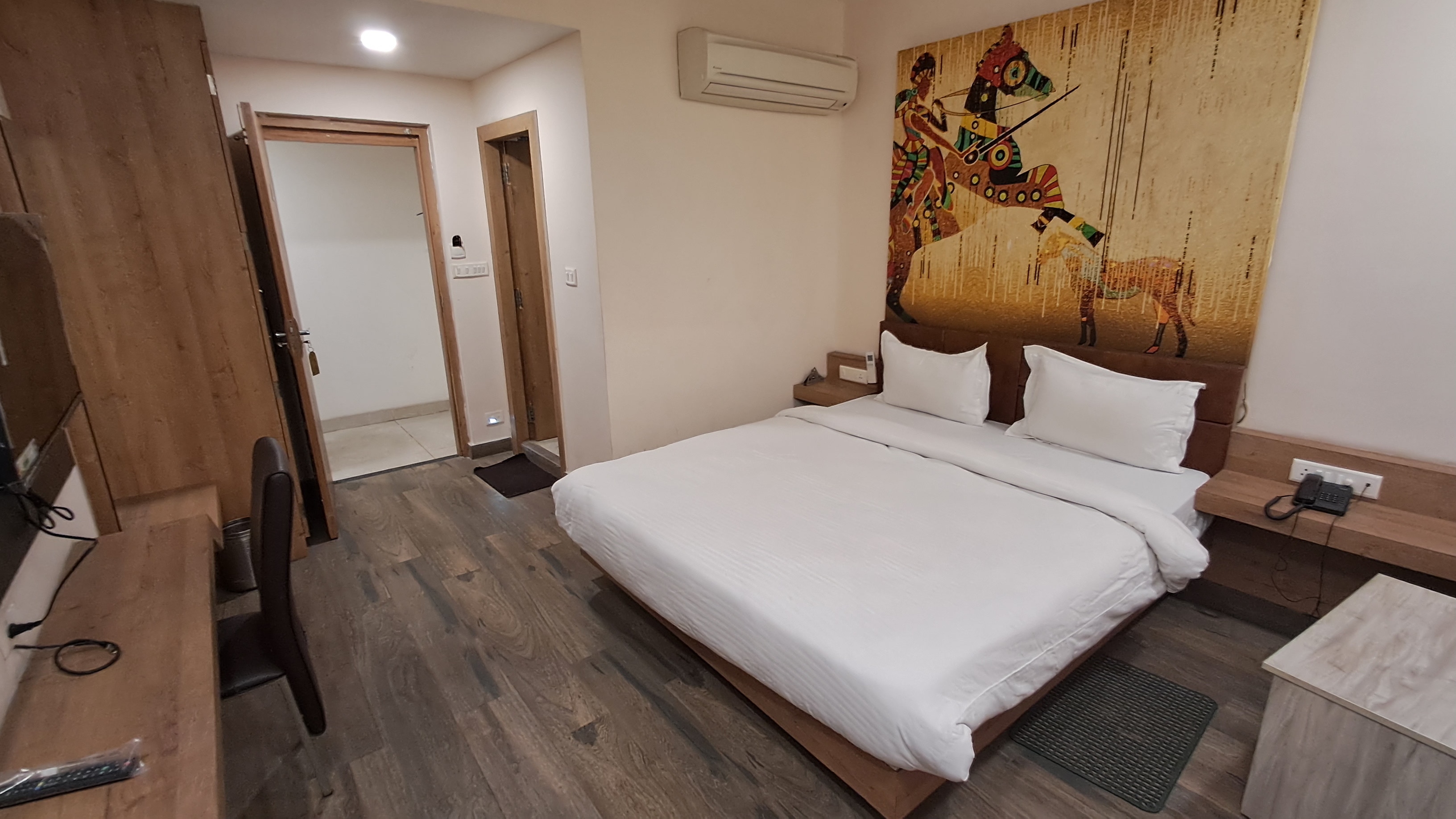 HOTEL KUBER - Tap to explore photos