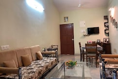 Lavender 2BHK Beach Homez by Ravi & Jazz, Goa