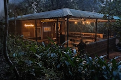 Captain's Camp, Kumta