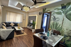 Modern Cozy 1BHK Retreat For Couples Family, Indore