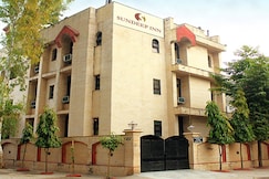 Hotel Sundeep Inn, Delhi