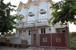 Hotel Exotica, Gurgaon