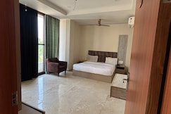 Hotel GD centurion, Khanpur