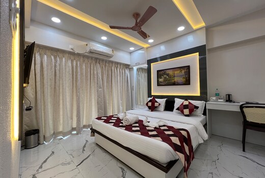 Stay Retreat at Welcome Apartment In South Mumbai