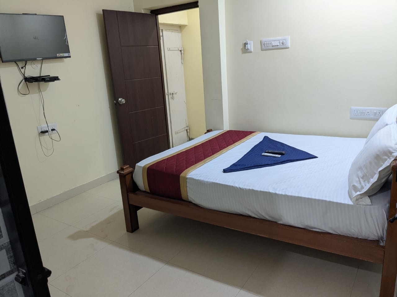 Hotel Rameshwaram Sea Breezz  A/C - Tap to explore photos