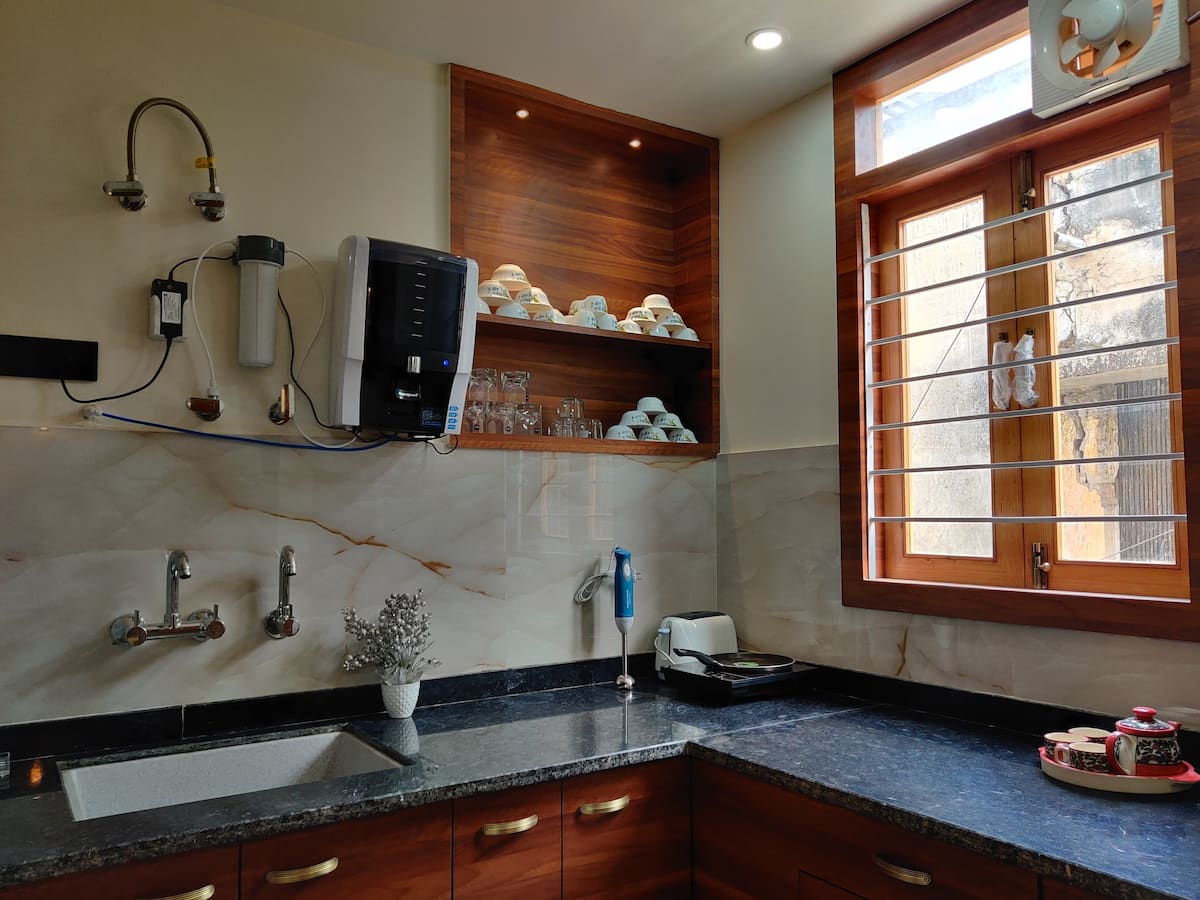 Shanti Villas - 1BHK Luxury Home Stay Apartment - Tap to explore photos