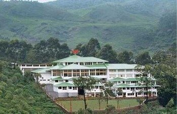 T&U Leisure Hotel