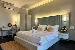 WaveCrest Morjim By Joy Stays, Goa