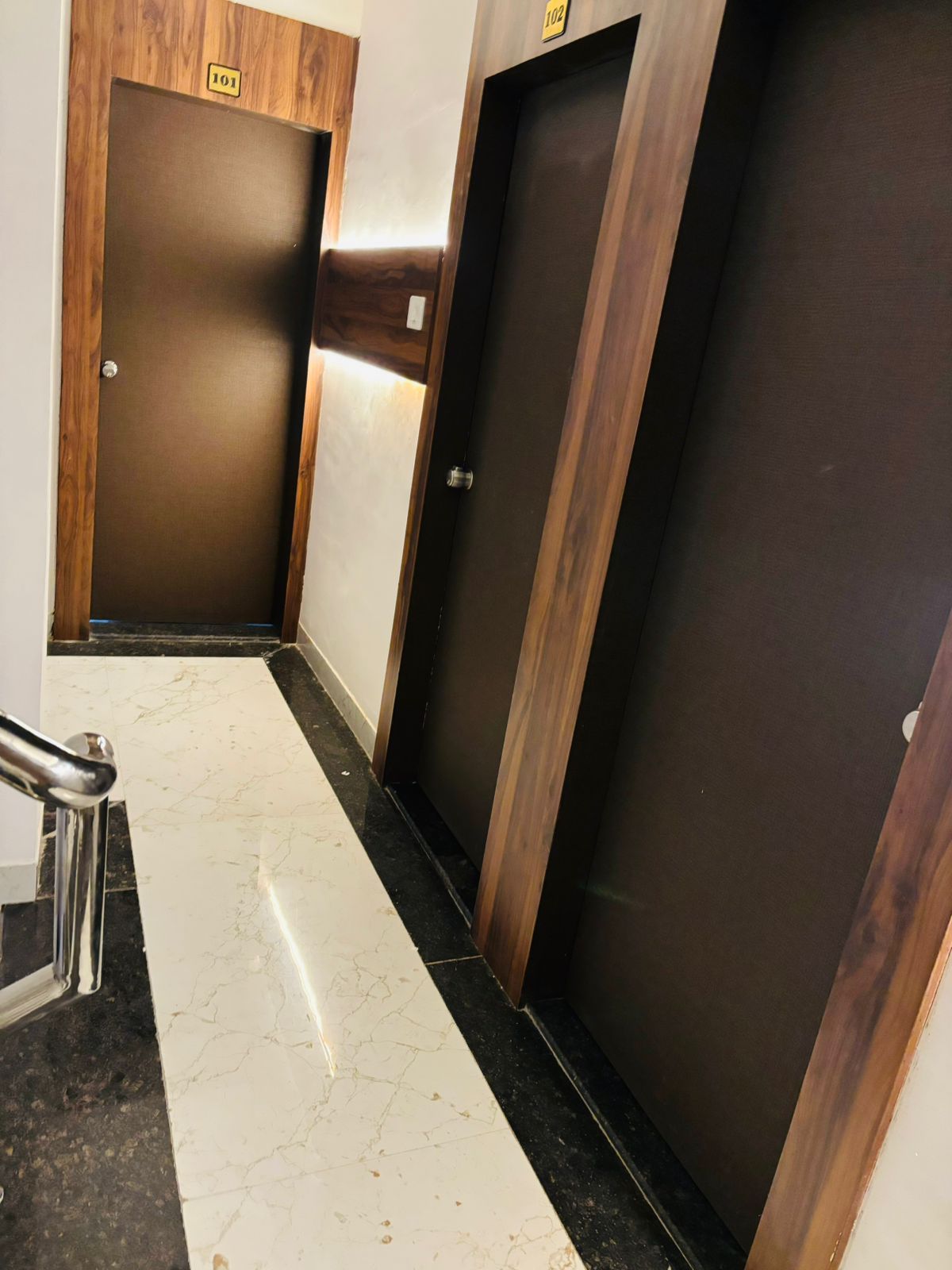 Nakshatra Service Apartment - Tap to explore photos