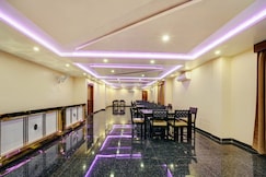 Super OYO 825766 The Dev Regency, Nawada