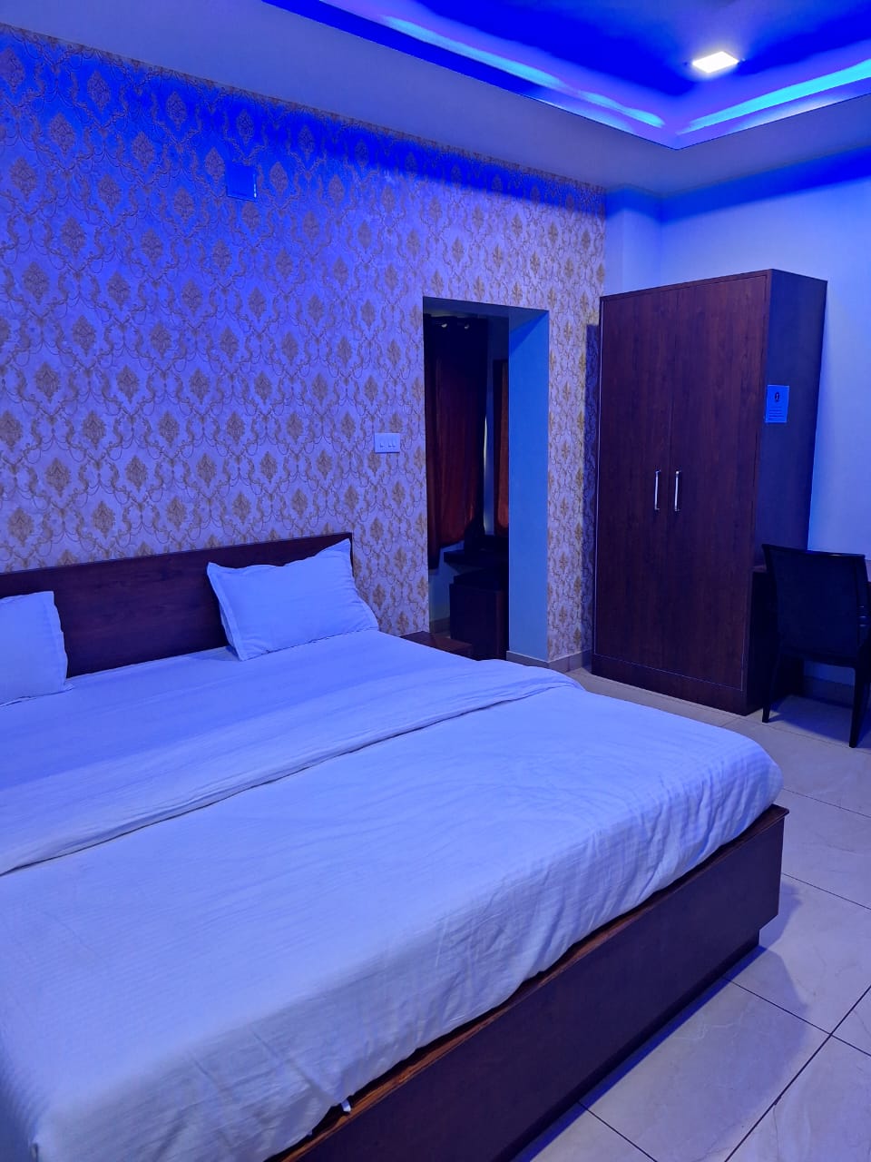 PR GUEST HOUSE - Tap to explore photos