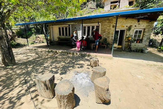 Charles Homestay
