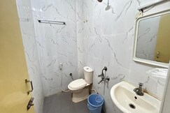 FabHotel RKH Skyline Residency, Chennai