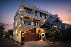 Nirupama's Beach View Pent House, Chennai