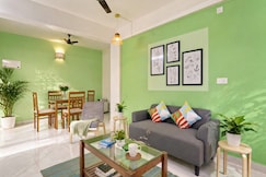 CalanguteBaga2BHK/Pool/Beach/Parking/Kitchen/, Goa