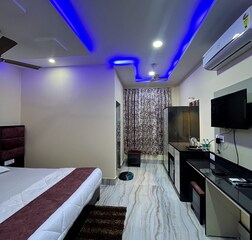 Premium Room With Free Wifi & AC