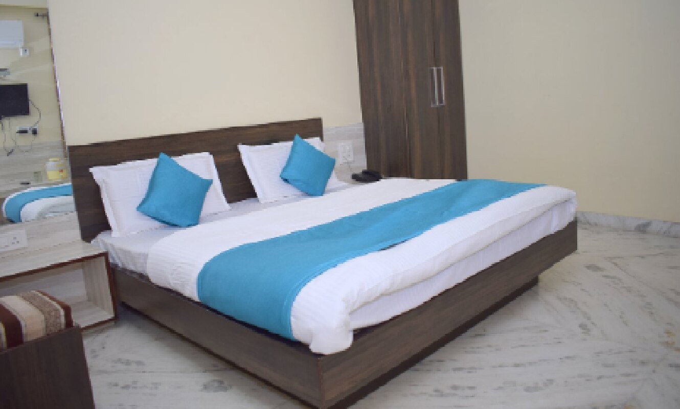 Hotel Tulsi Prem - Tap to explore photos