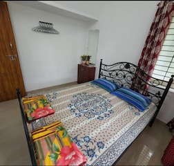 Full 1 Bedroom  Hall  Kitchen