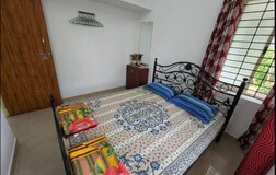 Full 1 Bedroom Hall Kitchen