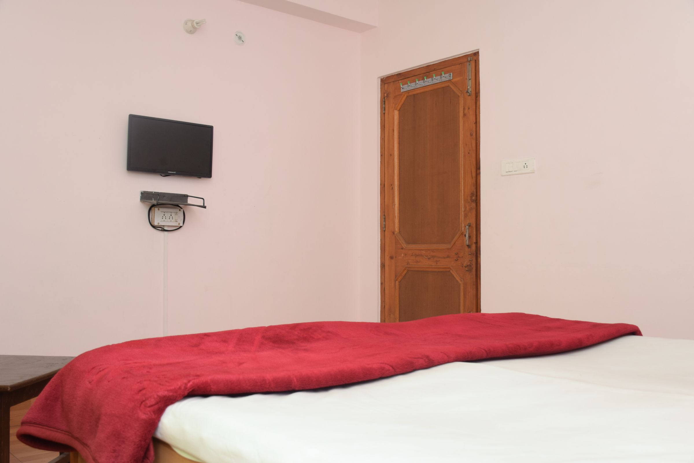 Devdhar Homestay | Hill-top Rooms - Tap to explore photos