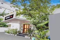 Hotel O Luxury Inn, Prayagraj