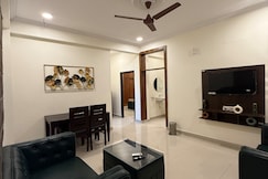 Premium 2BHK Suite by Rudra 10 min from Airport, Hyderabad