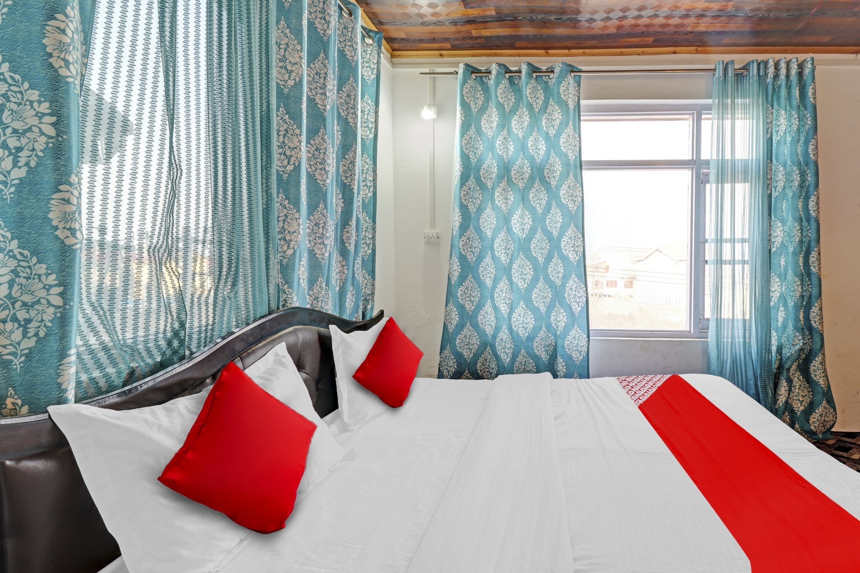 Hotel O Eco Rooms - Tap to explore photos