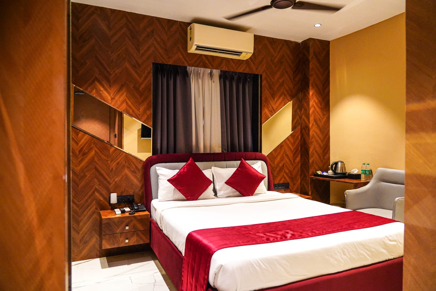 Amma's palace hotel - Tap to explore photos