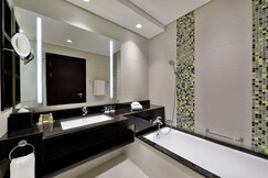 DoubleTree by Hilton Doha - Al Sadd, Doha