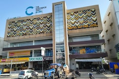 Hotel Satyam., Borsad