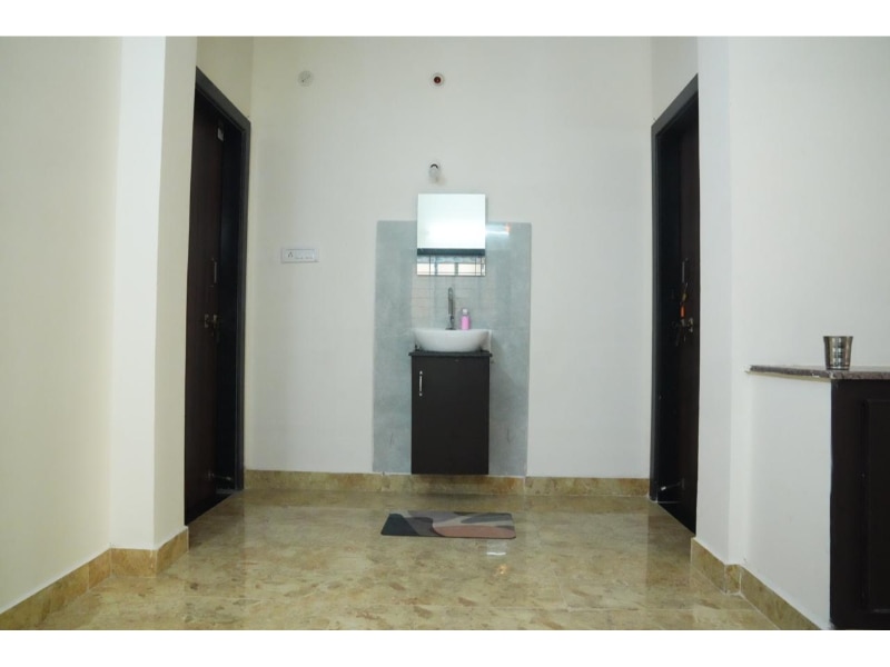 Vasista Homestay - Tap to explore photos