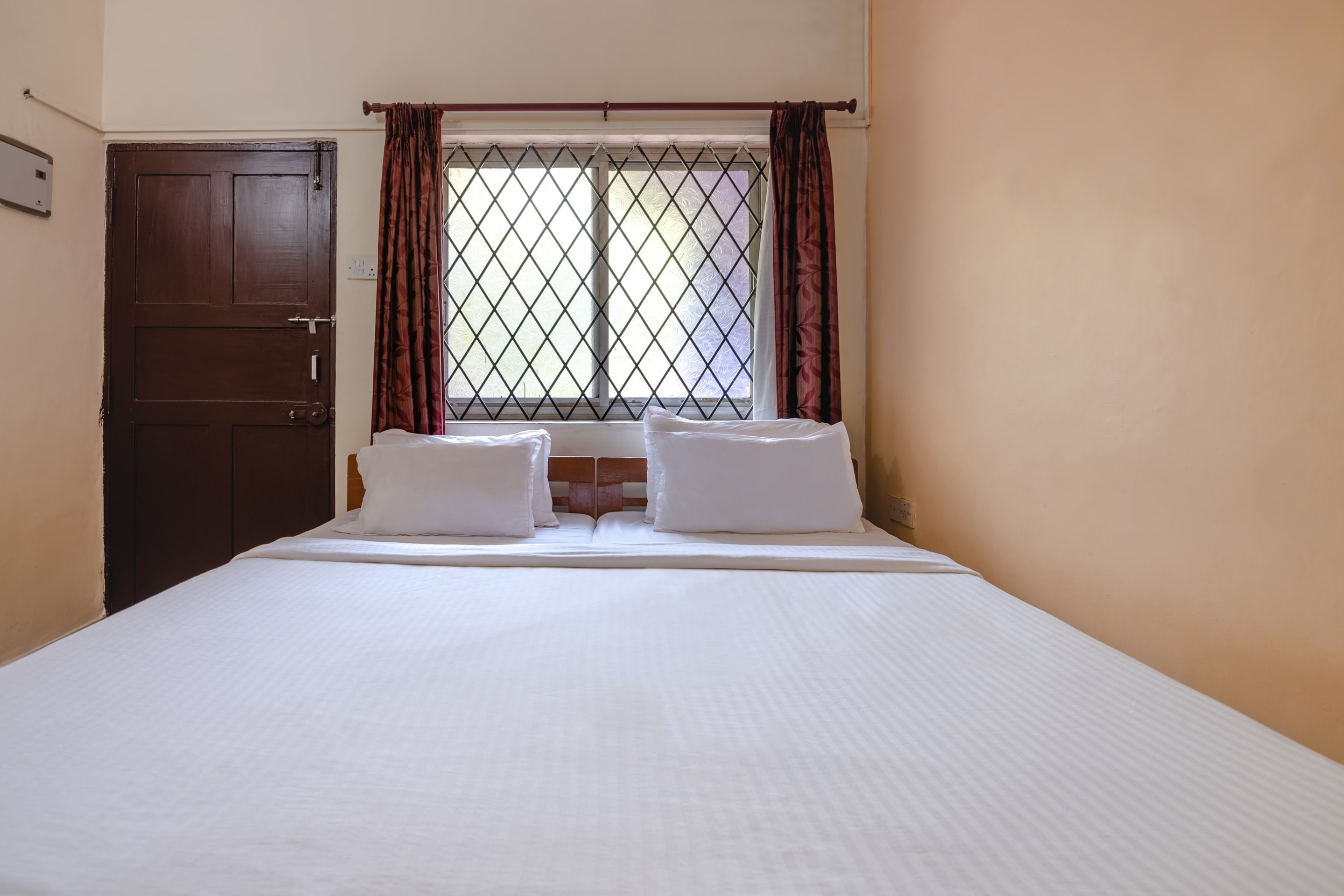 SPOT ON PS Guest House - Tap to explore photos