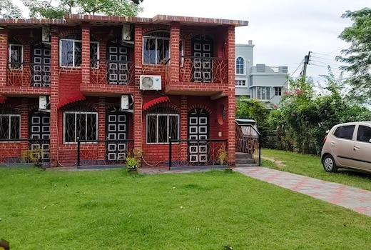 ALAKH DARIBAA RESORT Bolpur